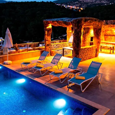 Villa Akbel 2 Bedroom With Private Pool Kalkan