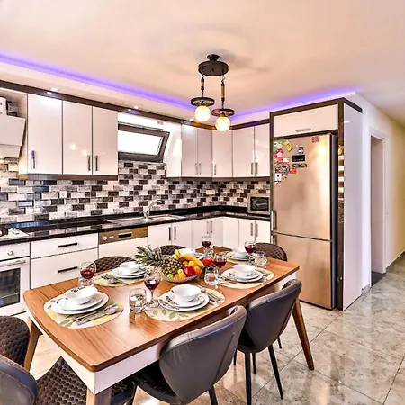 Akbel 2 Bedroom With Private Pool Kalkan