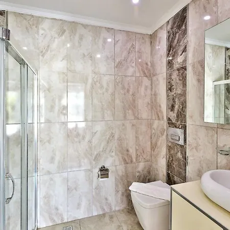 Akbel 2 Bedroom 2711 Villa